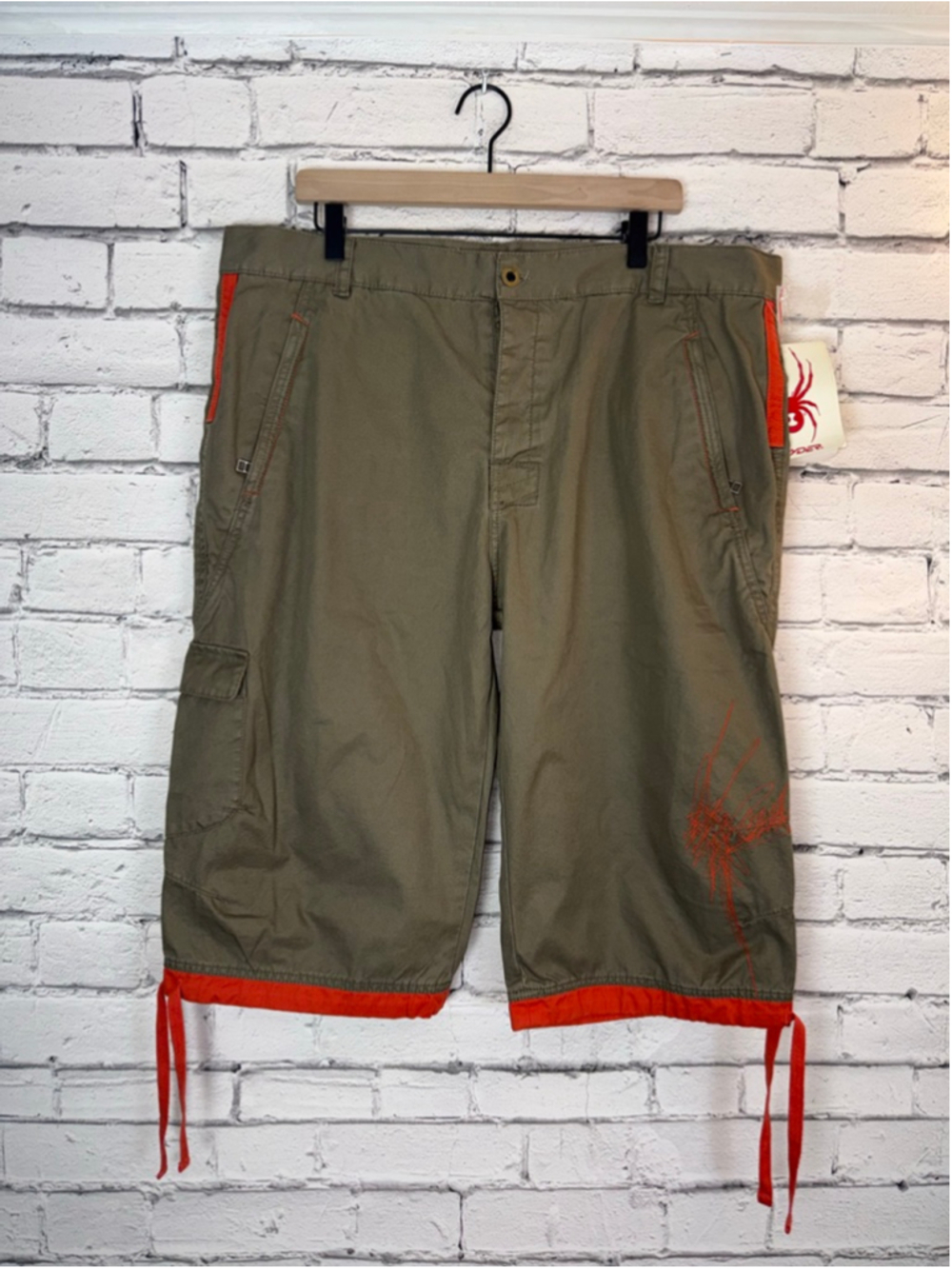 Men's Spyder Cargo Shorts size XL Olive Green with Orange Embroidery Streetwear
